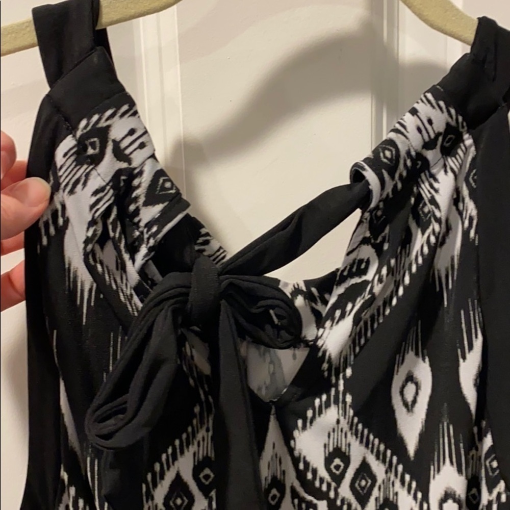 WHBM EUC Sleeveless Tunic Swim Cover - Picture 7 of 7